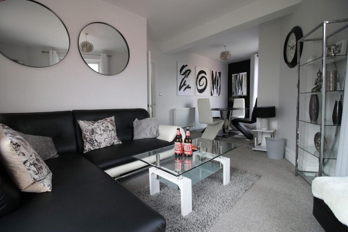 Apartmán Stunning Sea Views - Barry'S Retreat By Ty Sa Exteriér fotografie